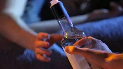 喝白酒的禁忌,特别是最后一条!