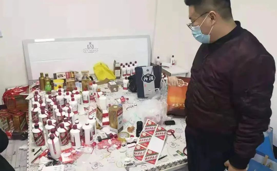 涉案1亿！散装白酒变身茅台，真假难以分辨！