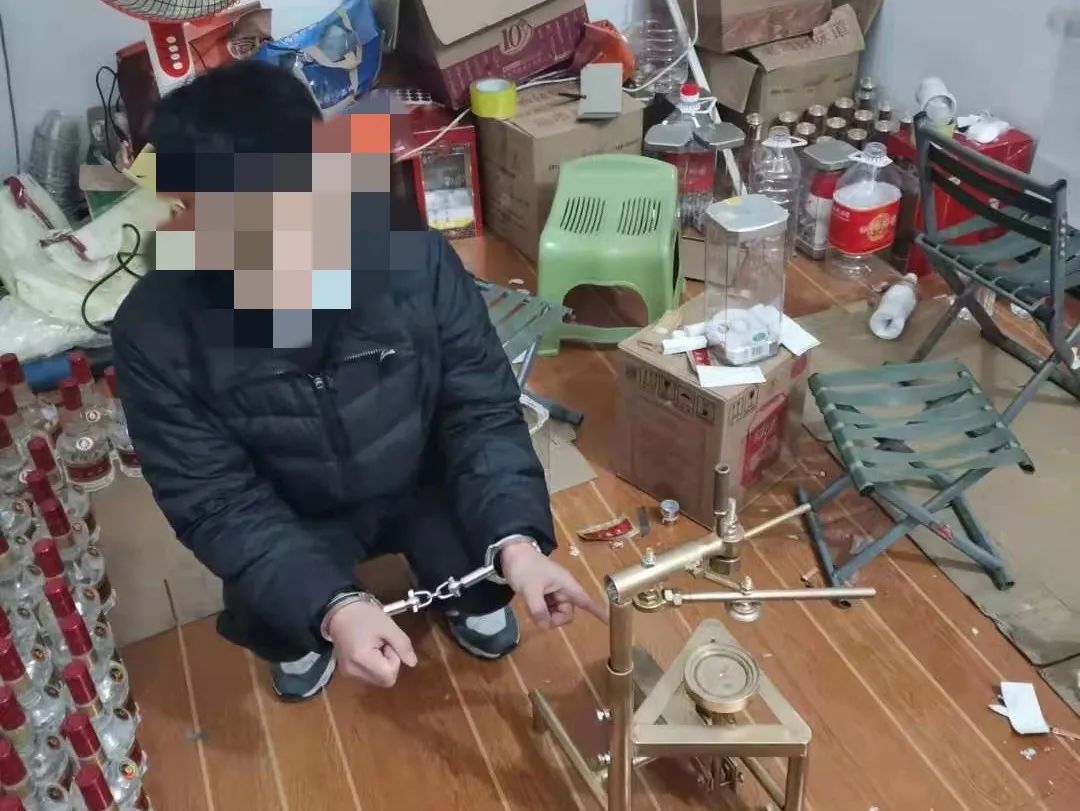 涉案1亿！散装白酒变身茅台，真假难以分辨！