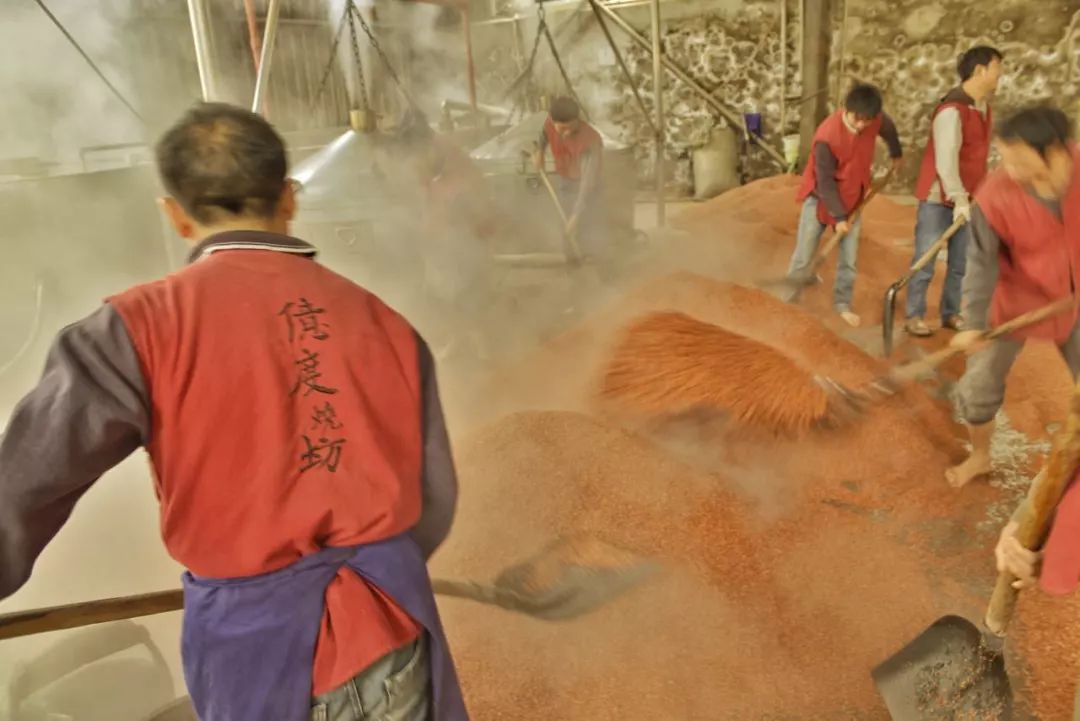 酱香酒是个什么香？这一次给你说透