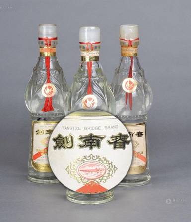 剑南春酒标变迁记