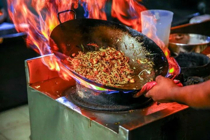 谁在炒作预制菜?