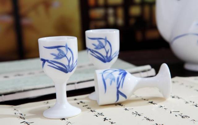 从《诗经》看中华数千年前的酒文化