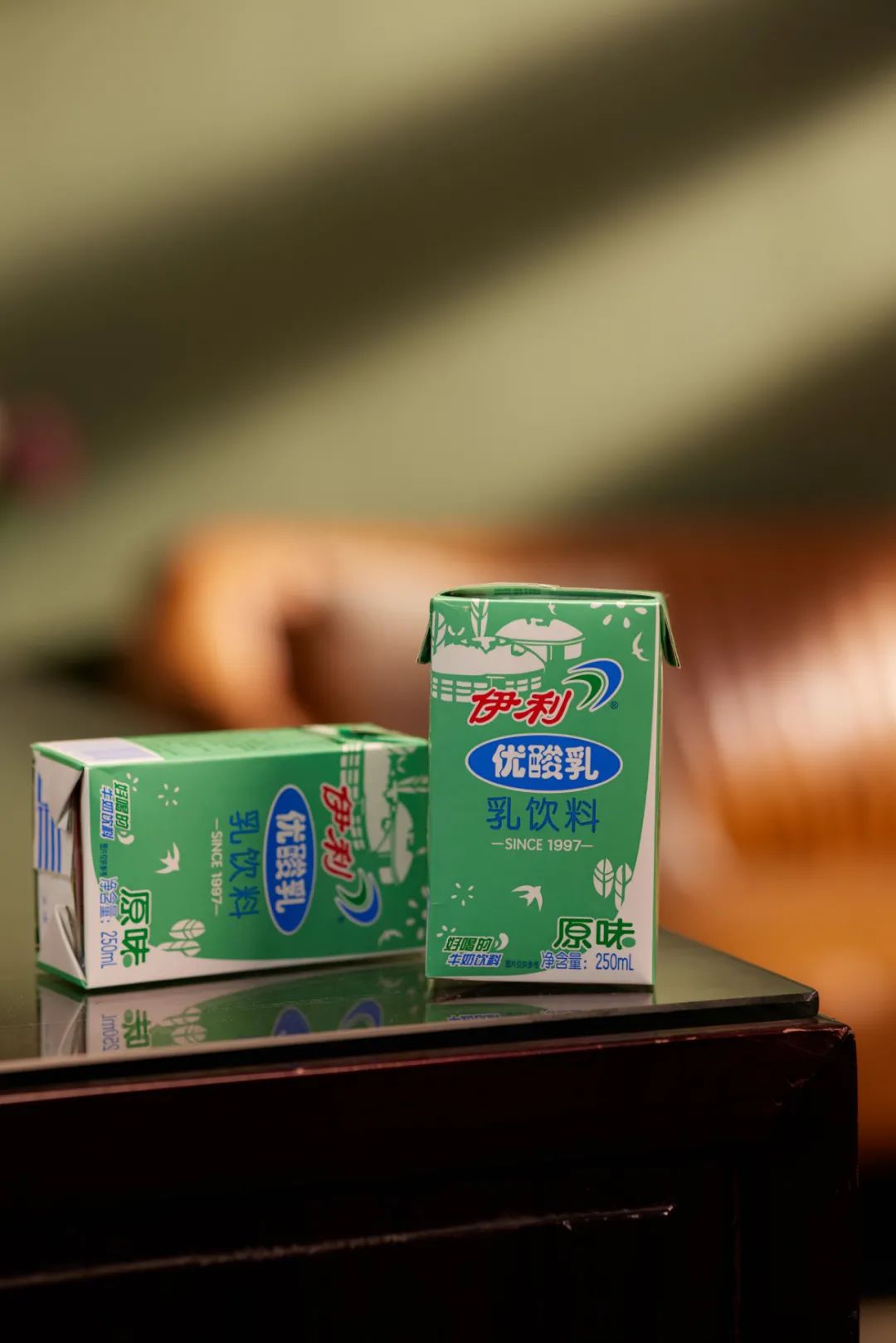 专访伊利优酸乳：三年打造“新年要加优”营销IP沟通中国新青年，让春节营销更有年轻范儿