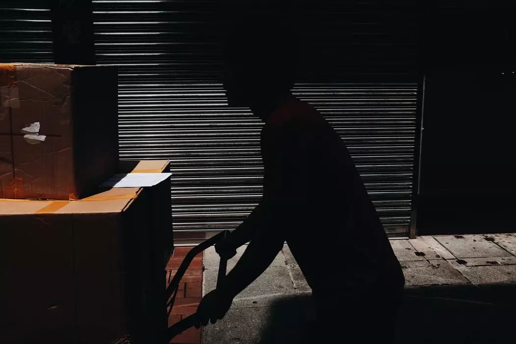 很多人为什么选择卖酒?赚钱那只是为了生存!