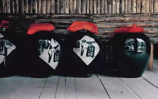 酒为何越陈越香,老一辈人为什么喜欢存点酒?