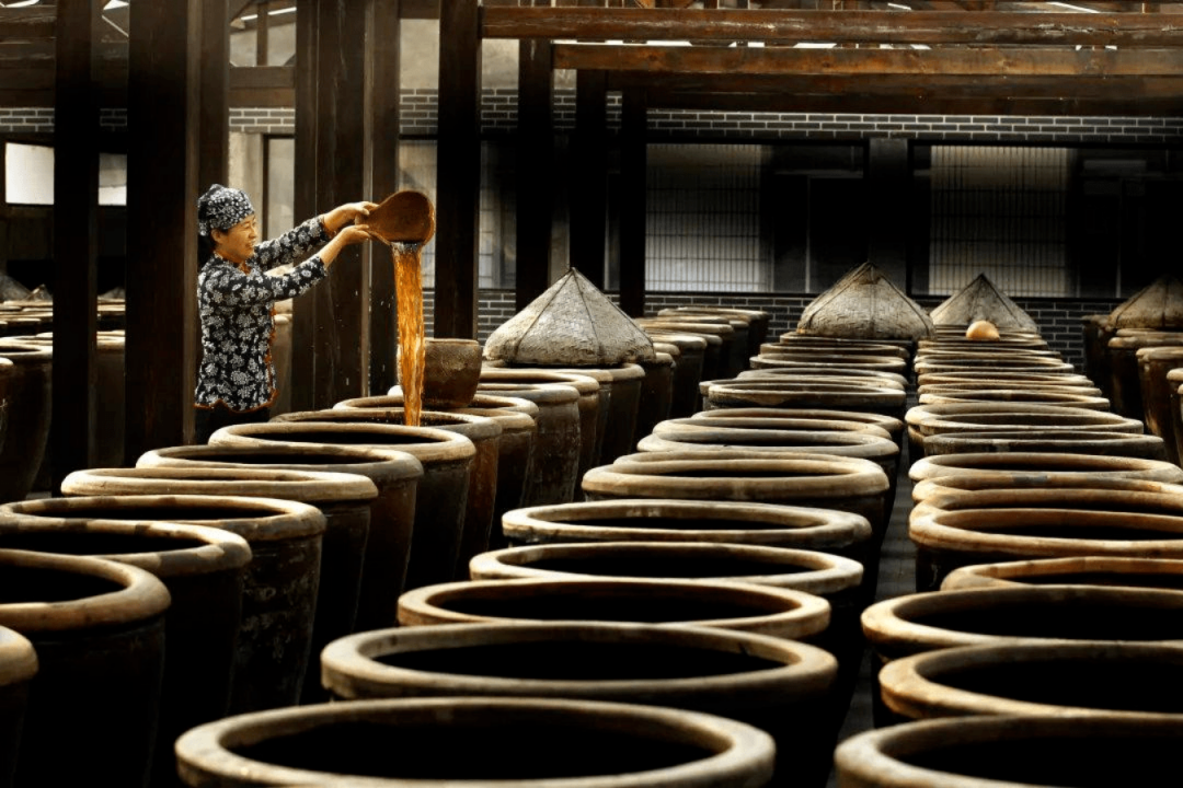 外争加内斗,食醋行业能否摆脱存量竞争?