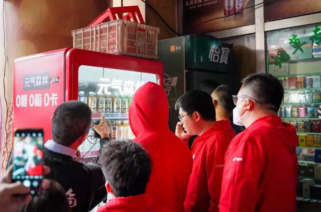 网传可口可乐今年要干倒元气森林?我们和经销商聊了聊…