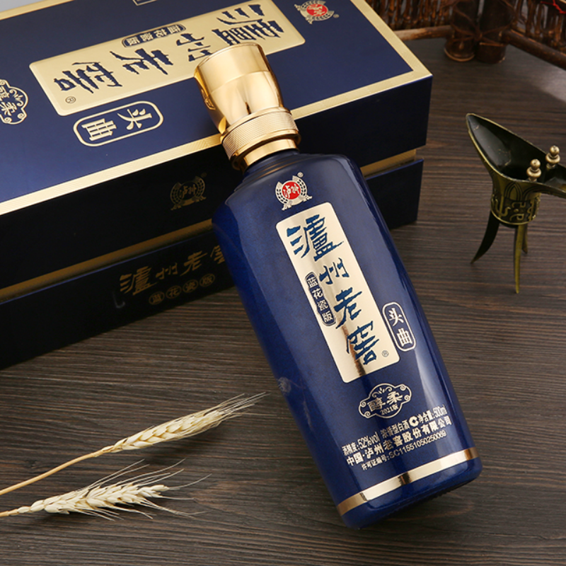 经销商意向留言110条！泸州老窖蓝花瓷火爆321线上春糖，究竟做对了什么？