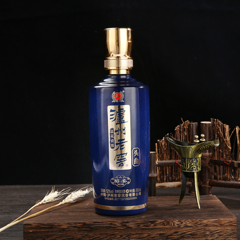 经销商意向留言110条！泸州老窖蓝花瓷火爆321线上春糖，究竟做对了什么？
