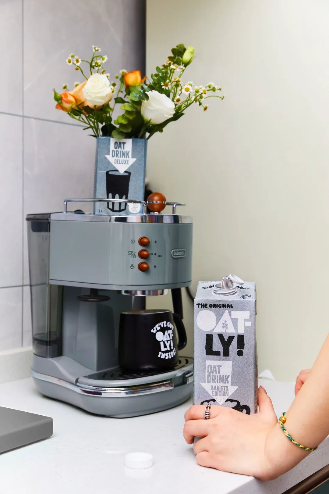从OATLY看植物奶品牌们的“破”与“立”