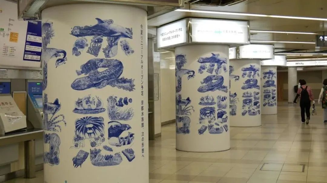 日本地铁广告是如何霸占我们的注意力的？