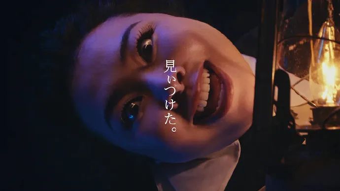 日本地铁广告是如何霸占我们的注意力的？