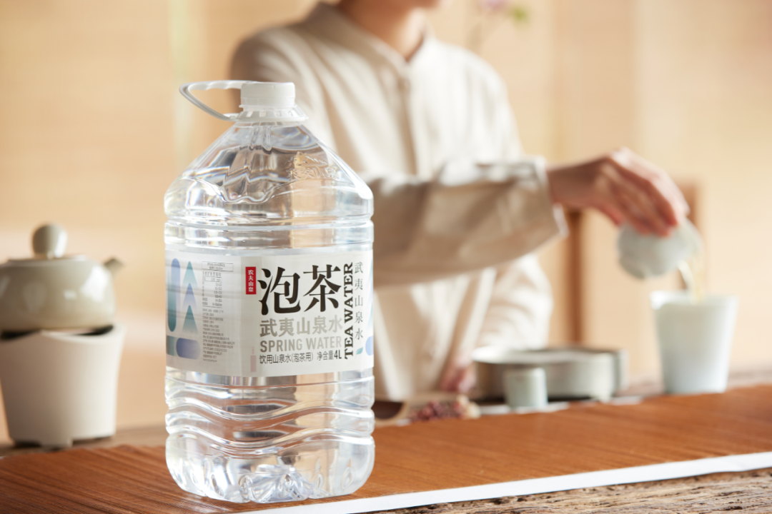 茶水同源，定立规则，农夫山泉武夷山泡茶水刷新饮茶高度