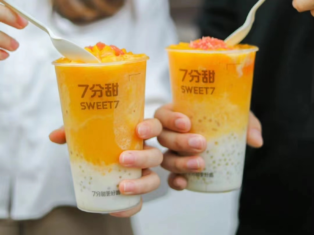 椰子水二次爆发？7分甜已上新，供应端增长明显