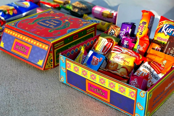 火遍朋友圈的“露营”热潮,有望带火哪些食品赛道?