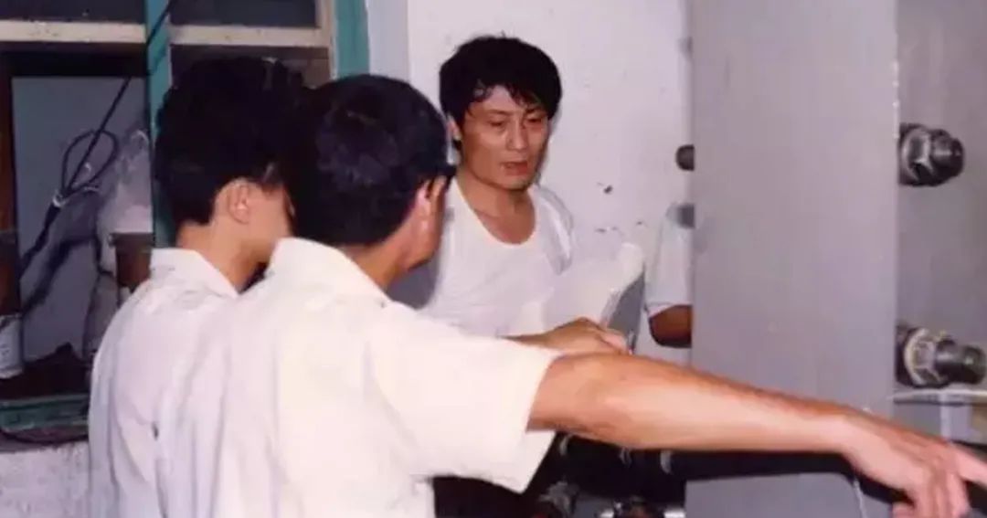 一镜到底,带你穿越娃哈哈的35年!