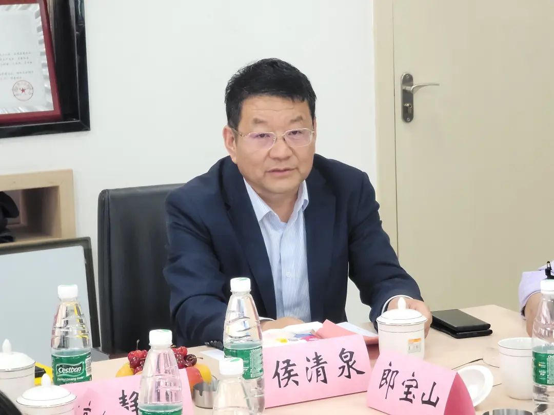 汾杏酒获“杏花村第二瓶美酒”荣誉称号
