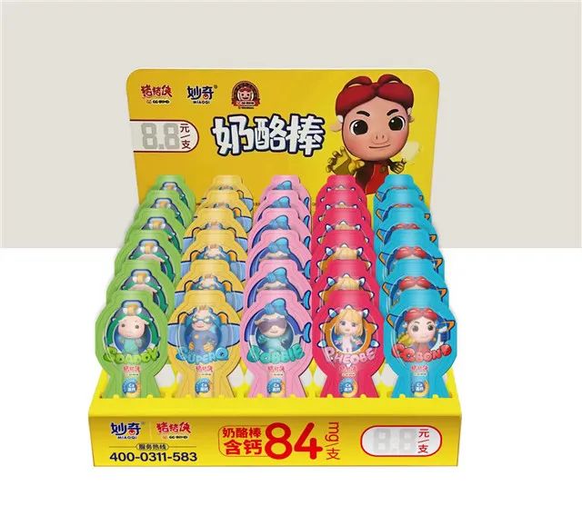 猪猪侠联名,行业首创!妙奇常温奶酪棒入驻线上春糖!