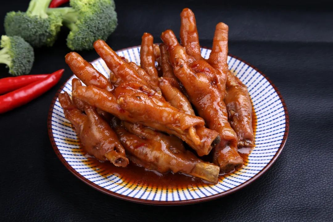 国民零食未来风向，健康第一？还是美味第一？