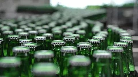 你喝的啤酒,竟是“伪国产”:昔日民族品牌,为何沦为外资囊中物?