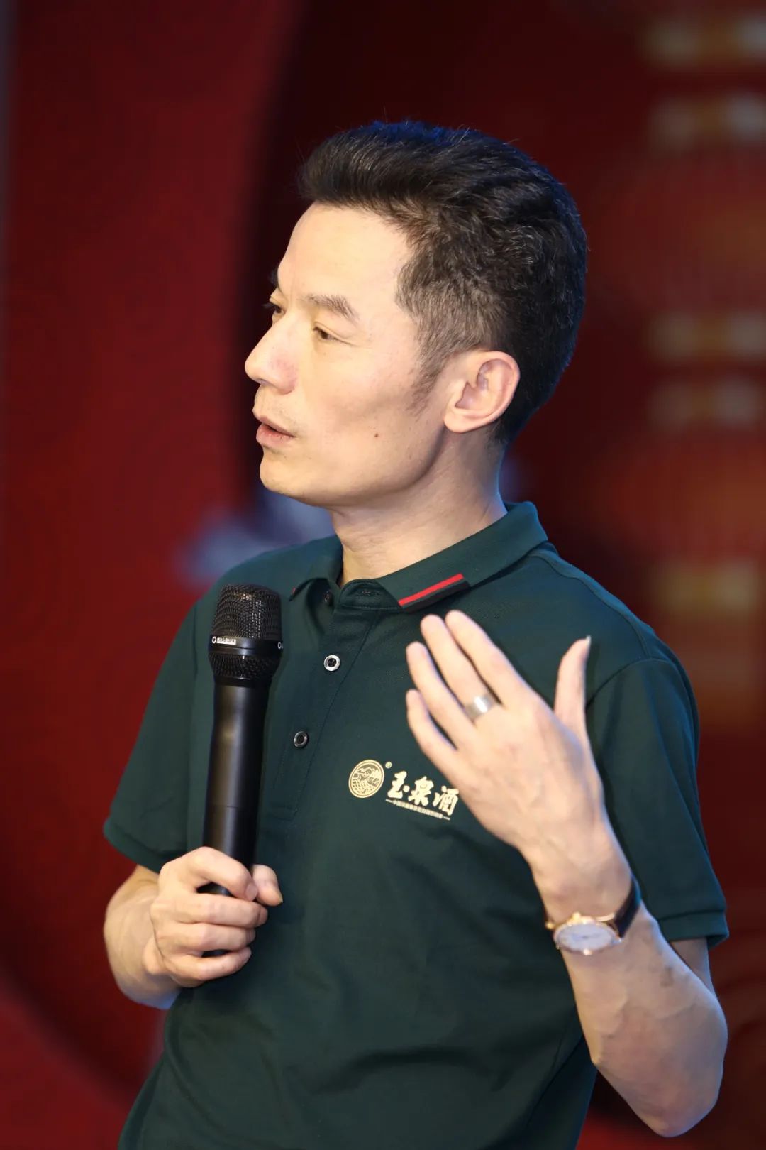五届蝉联“金奖”,东北酒迎来“新王者”!?