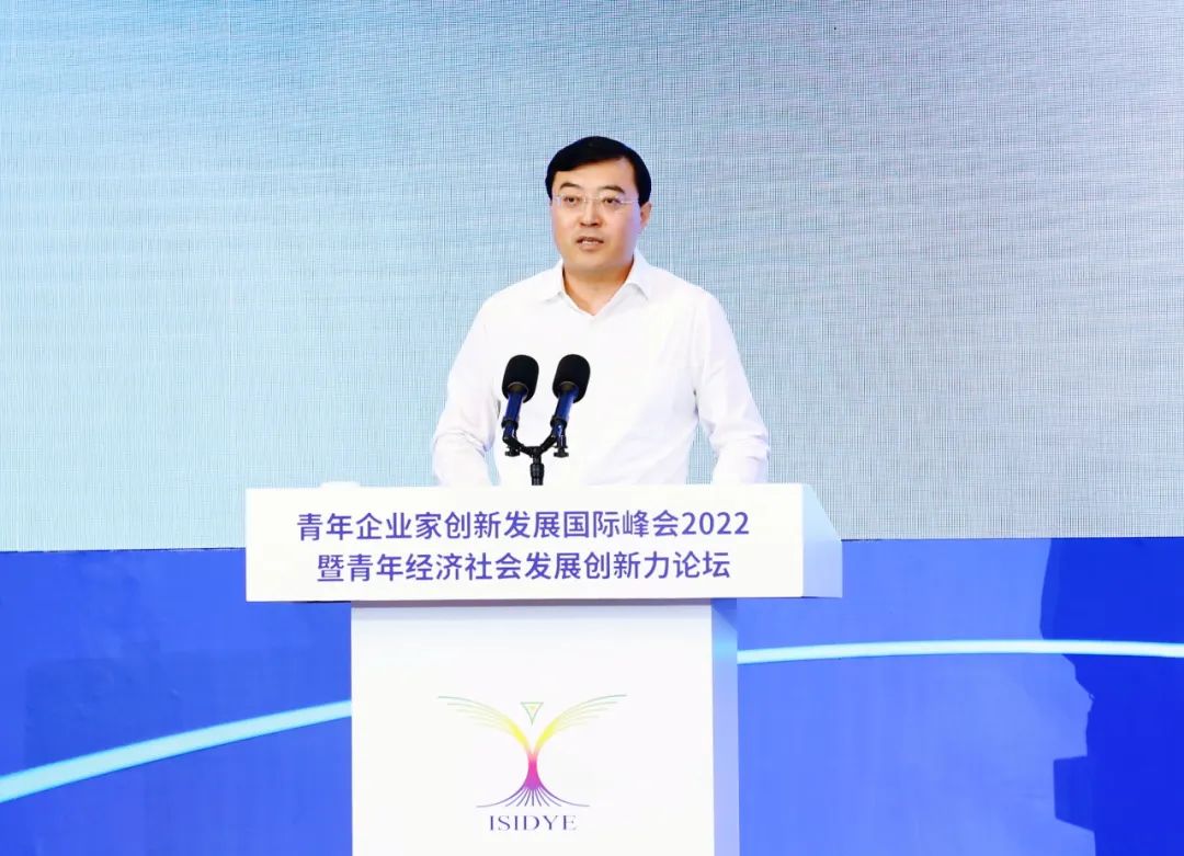 伊利潘刚发布了一份《宣言》!