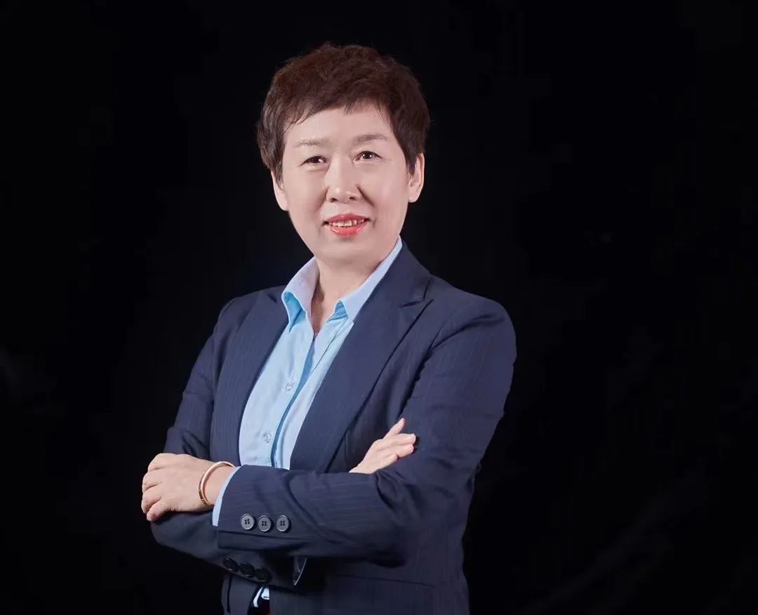 金沙酒业经销商专访| 渭南王小莉:三步法则解决产品的动销