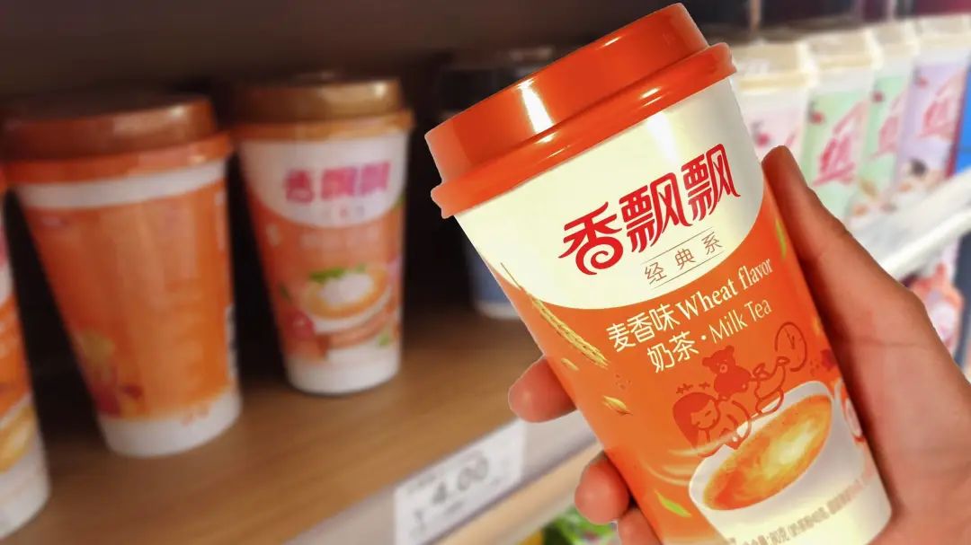 半年亏上亿，年轻人不爱香飘飘了？但它有喜茶撼动不了的地盘