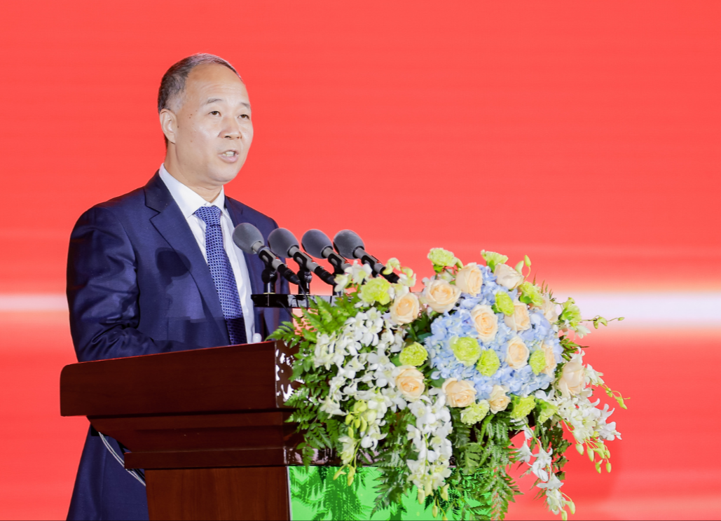 优秀!第十三届中国奶业大会开幕,现代牧业斩获两项大奖