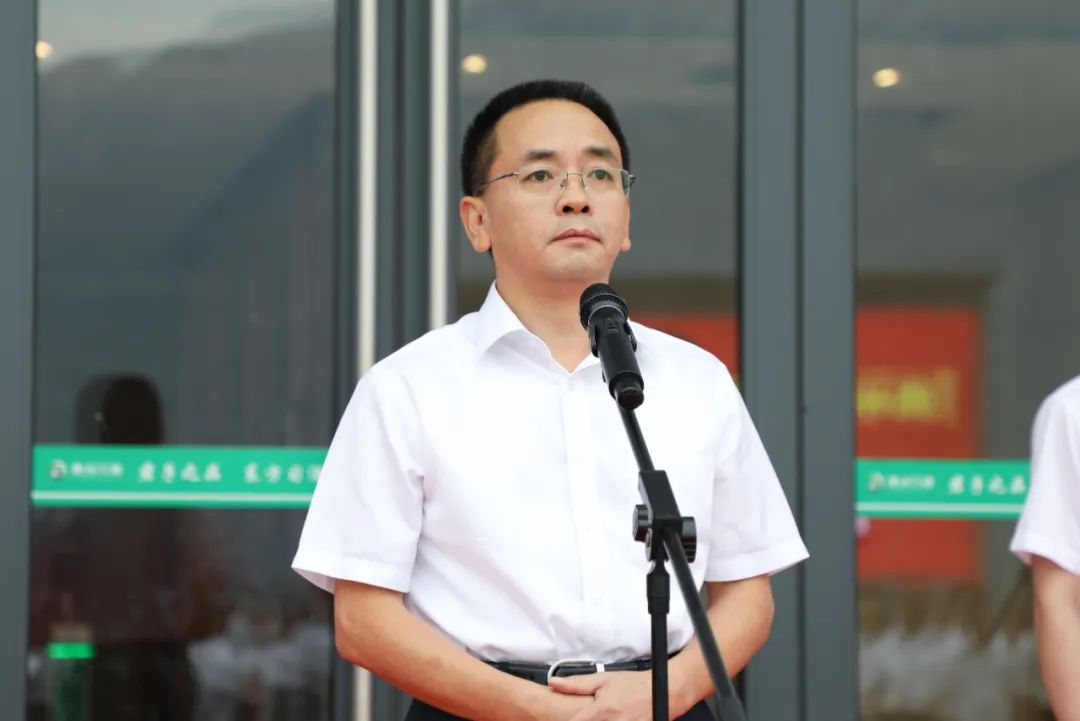 感恩、敬畏、奋斗!习酒集团揭牌,开启时代新使命