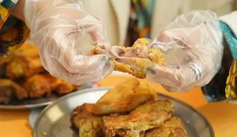 从风靡到关店潮，又遭抵制：韩国“炸鸡经济”要凉了吗？