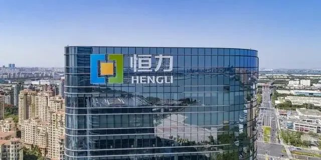 年入7300亿,泥瓦匠成了江苏首富