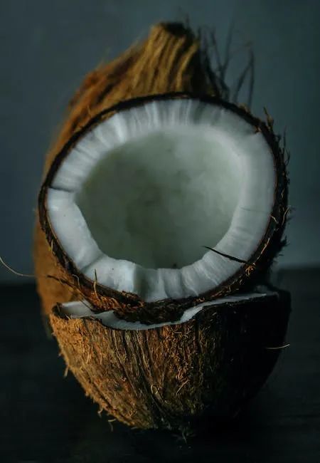 零食上新!统一进军椰子脆片市场,定价10元,主打健康!