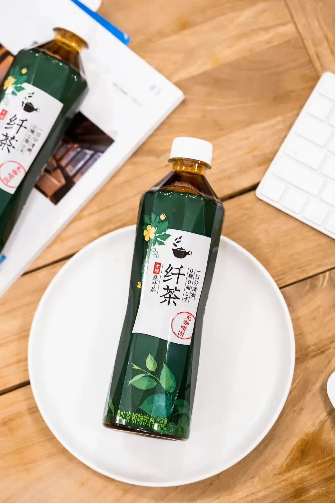 从“砍产品线”危机到业绩过亿，纤茶拿捏了“有病自医”的年轻人
