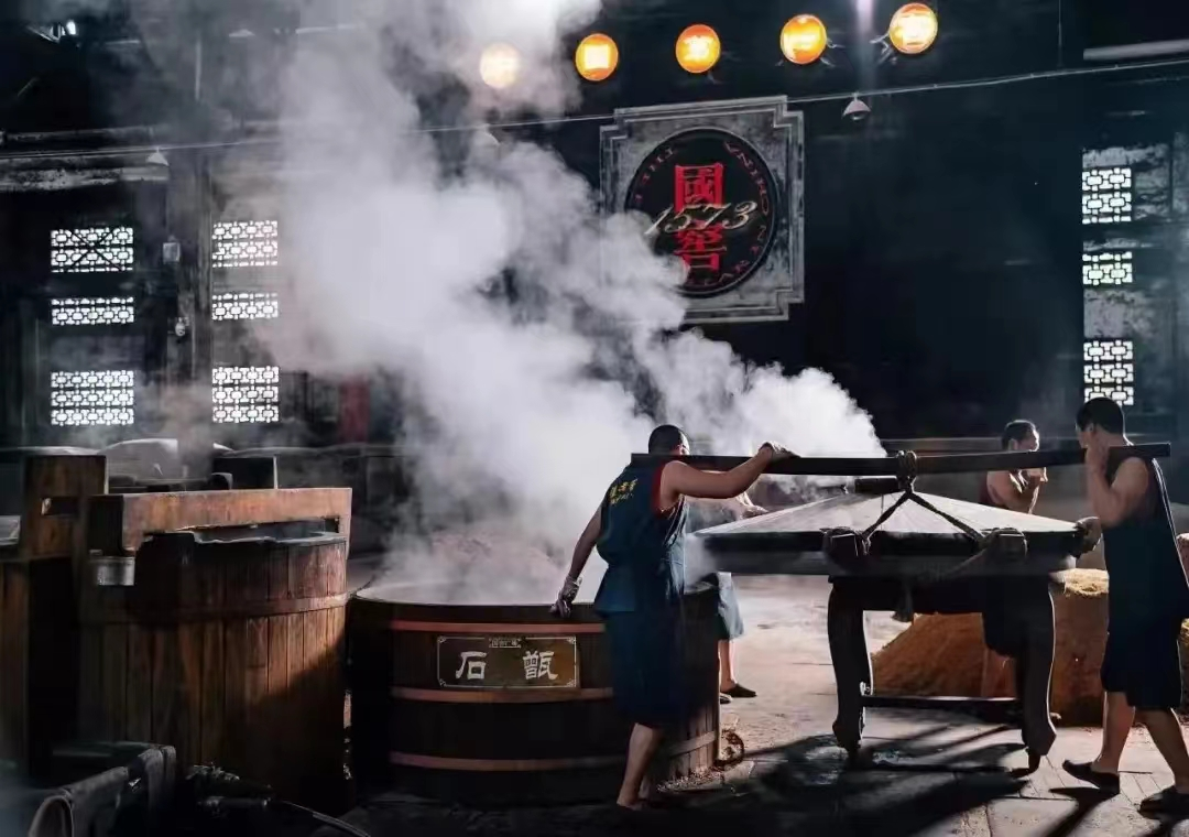 院士赋诗《国酒》，讲好中国白酒故事