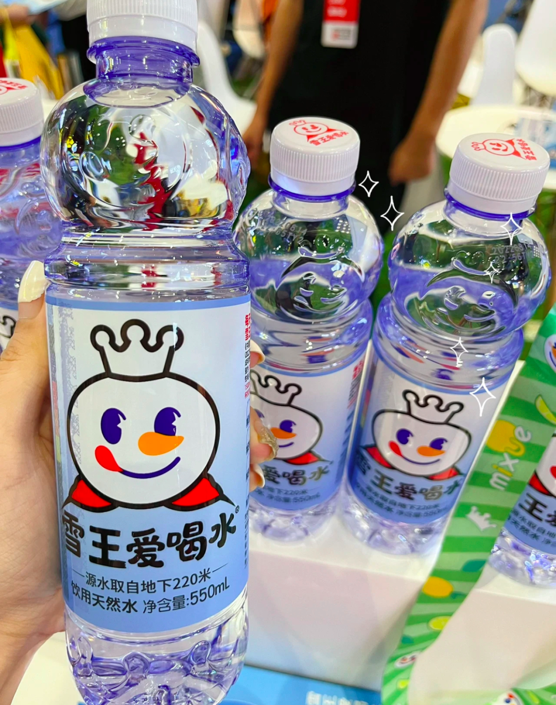 一线调研 | 蜜雪冰城瓶装水到底卖得好不好?