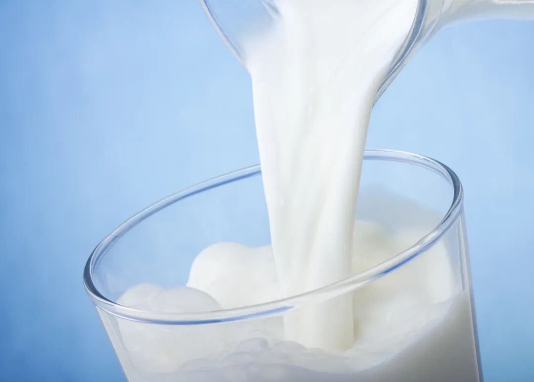 全国性奶源过剩，乳制品行业将有哪些新变化？