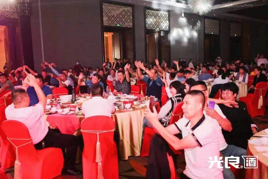 “一桌好饭”IP再进化,光良寻味百城新攻略!
