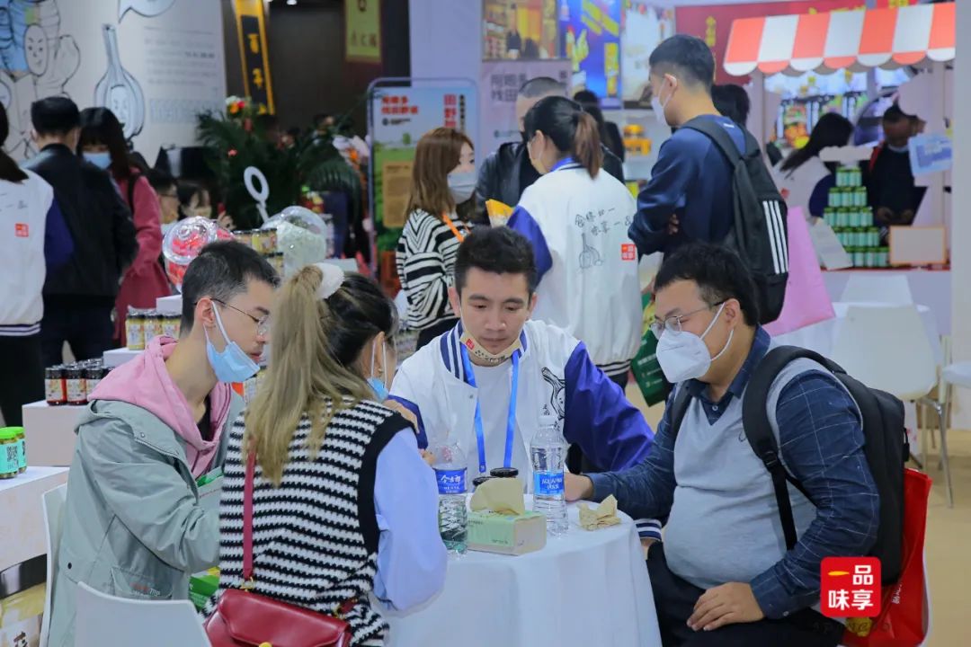 助推蒜蓉酱品类由“小”到“爆”，一品味享再获重磅奖项！