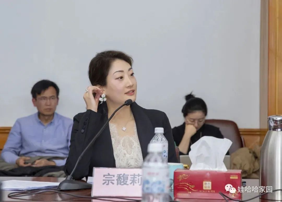另起炉灶打造百亿宏胜，宗馥莉的“创业式传承”！