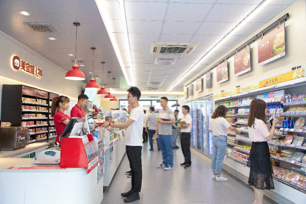 刚刚,门店突破3万家,它才是中国的便利店之王