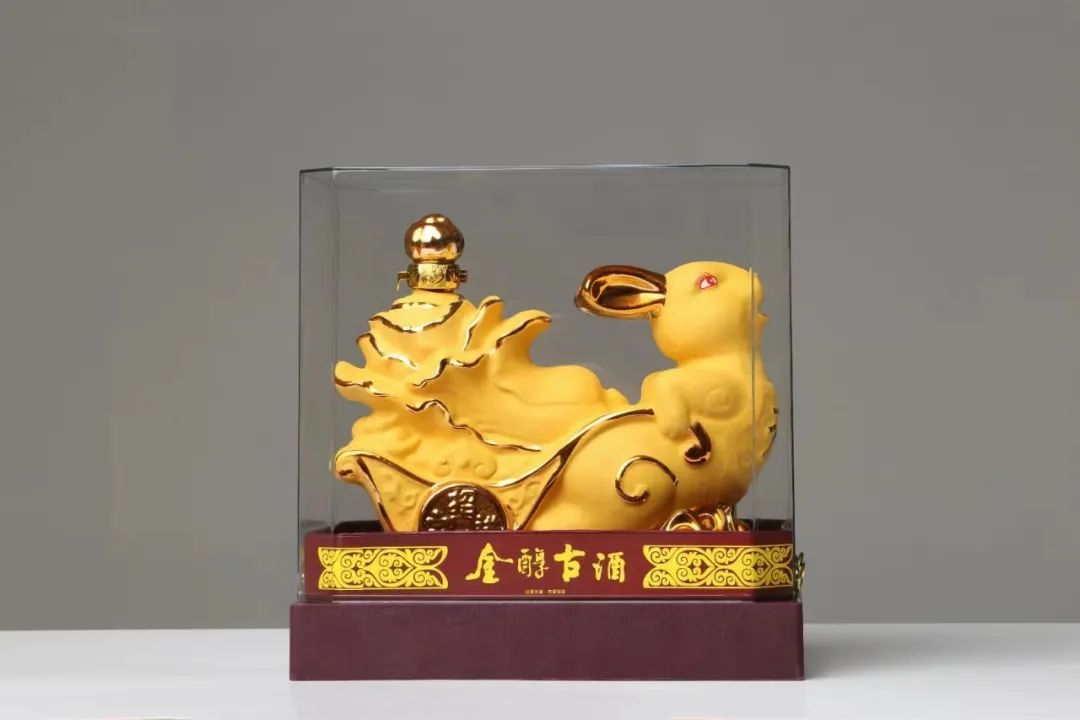 一大波生肖酒集体亮相，今年的生肖酒能否前“兔”似锦？
