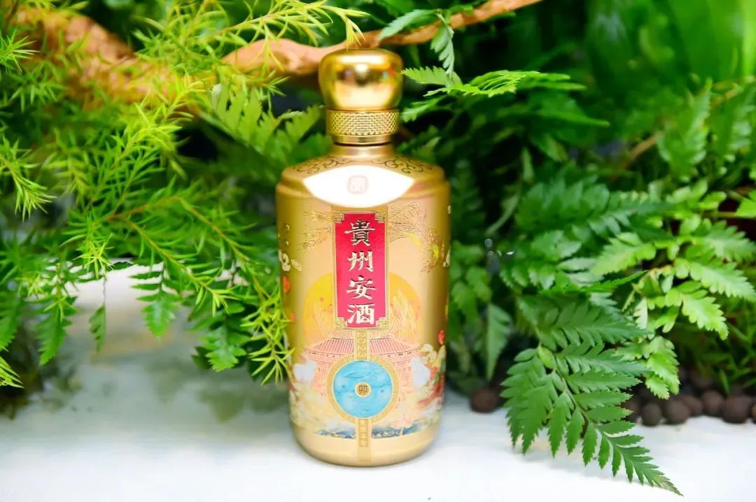 一大波生肖酒集体亮相，今年的生肖酒能否前“兔”似锦？