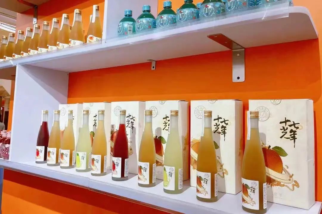 跳出品牌焕新,这里有份从网红到长红的“果酒样本”