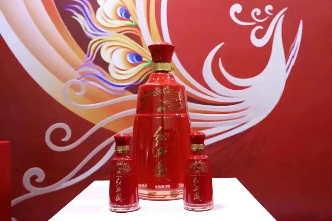 名酒复兴正当时，看西凤酒的“进”和“新”