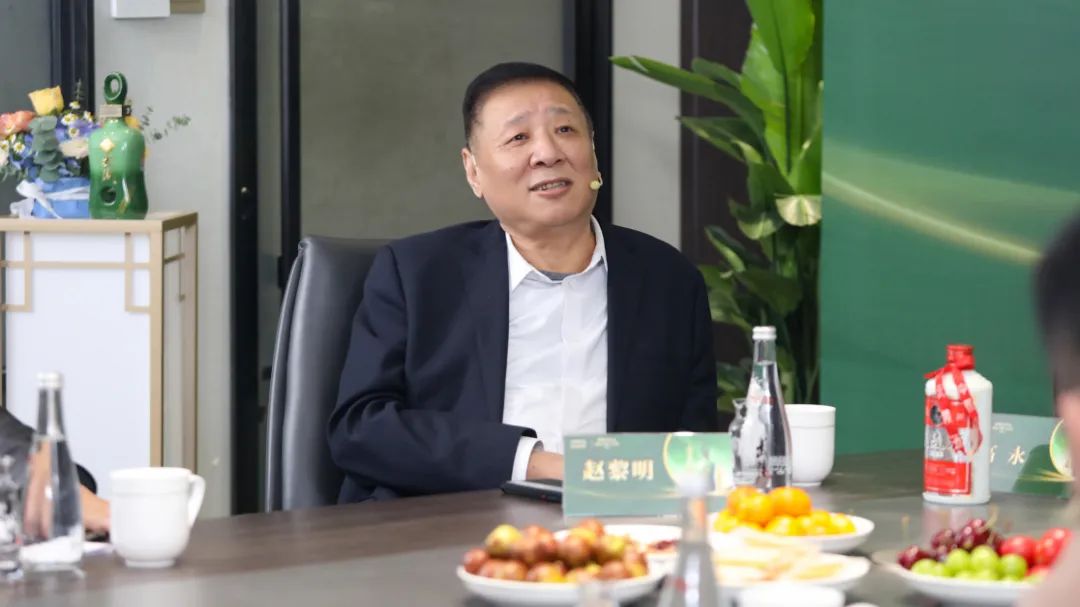 微信图片_20230111145209.jpg 昨天,一路向C的“武陵模式”遭近30万人围观