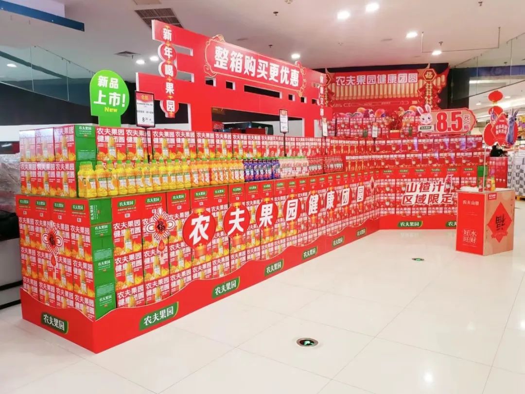 农夫、东鹏、怡宝…26家食企陈列“大比武”，谁能动销春节档？