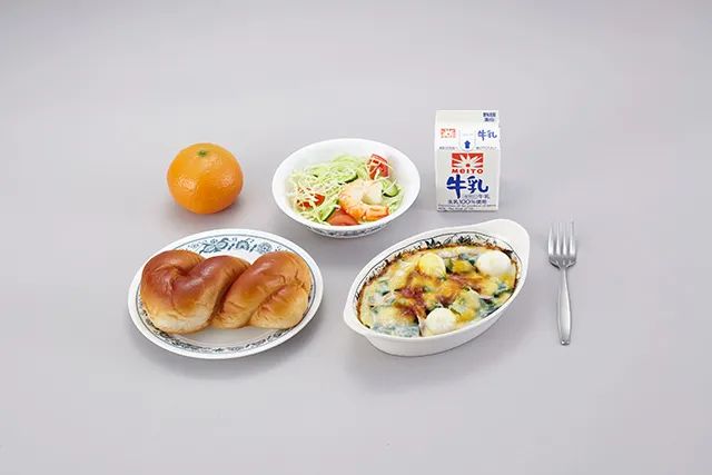 在日本面包主食化，竟是因为推行了半世纪的校餐制度