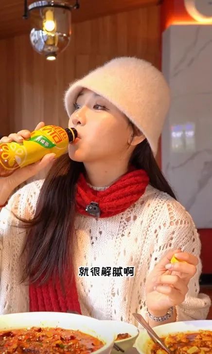 真年味get!维他柠檬茶这个兔年要做新年佐餐氛围担当